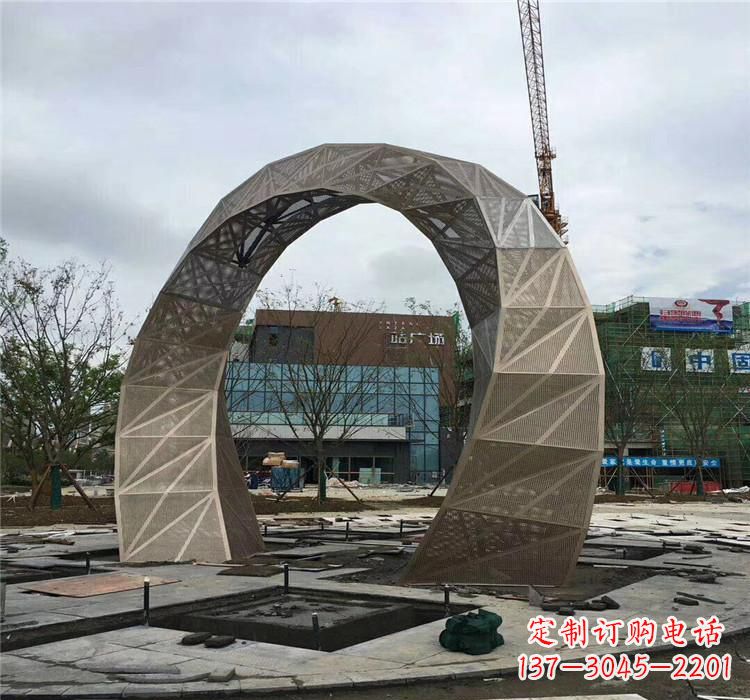 福建不锈钢拱门雕塑精美外观,古典气息