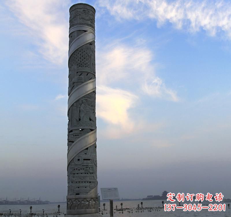福建龙柱雕塑——精美的景观装置