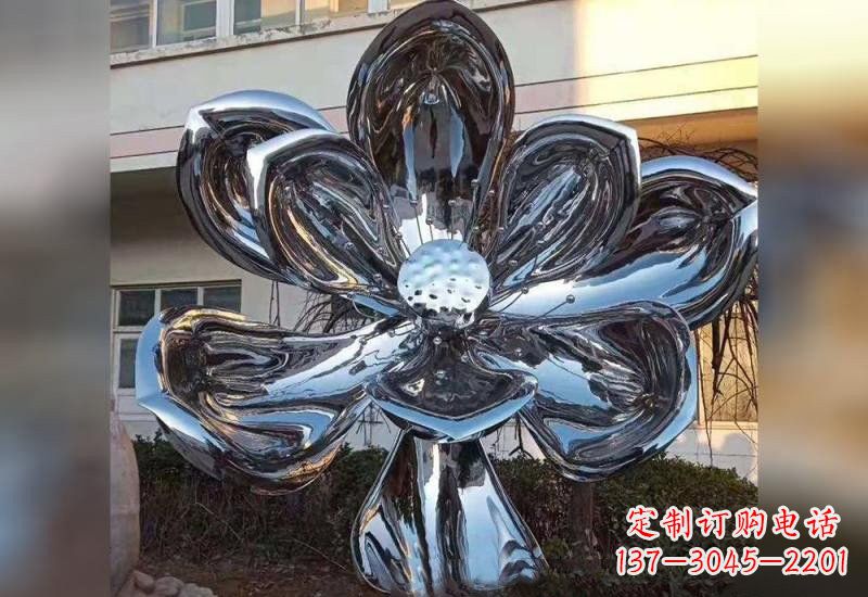 福建不锈钢广场镜面莲花雕塑