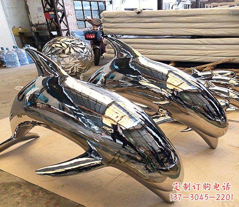 福建不锈钢海豚雕塑传承美丽的海洋文化