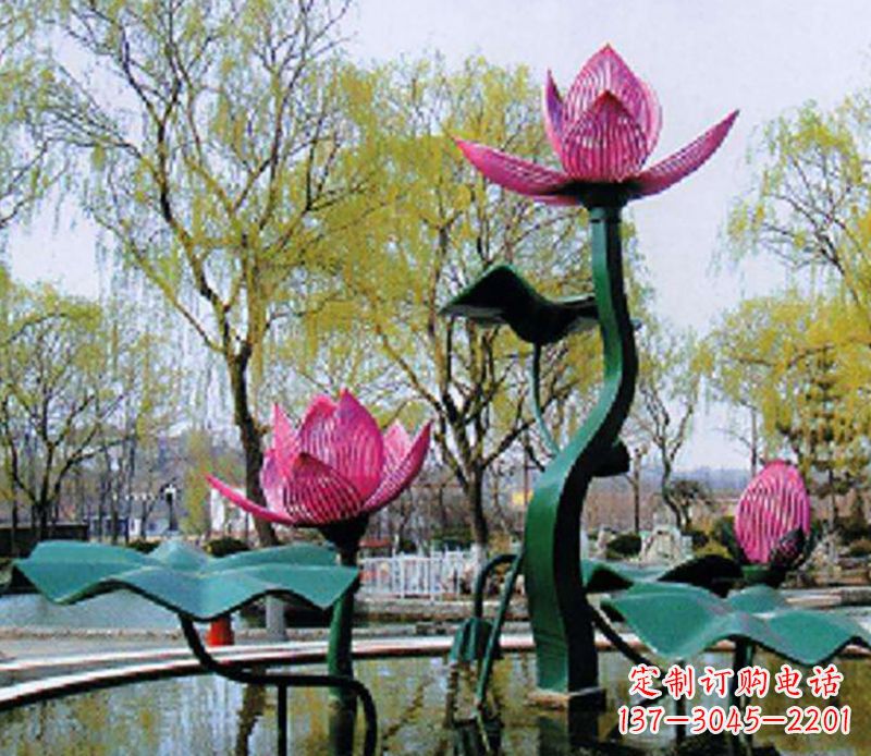 福建不锈钢荷花雕塑美丽的自然之美