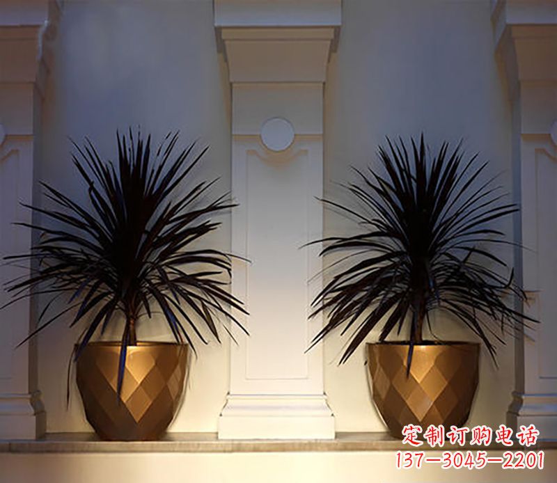 福建不锈钢花盆雕塑美观耐用的装饰艺术