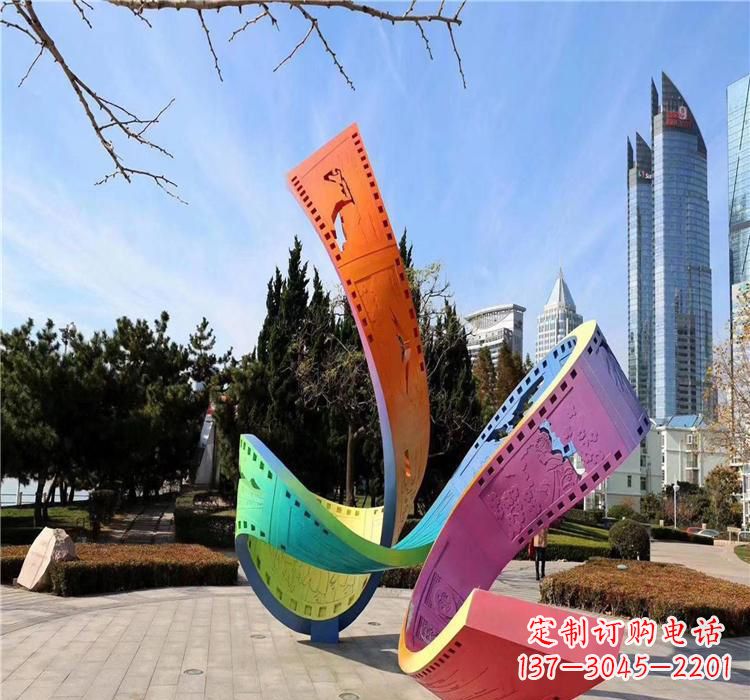 福建波浪状的不锈钢胶卷雕塑