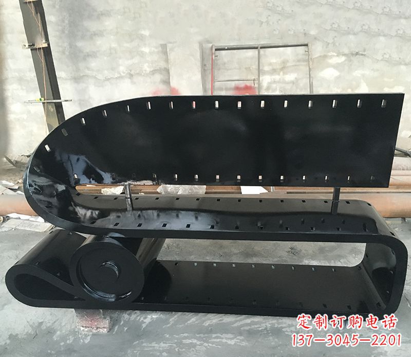福建精美不锈钢胶卷雕塑
