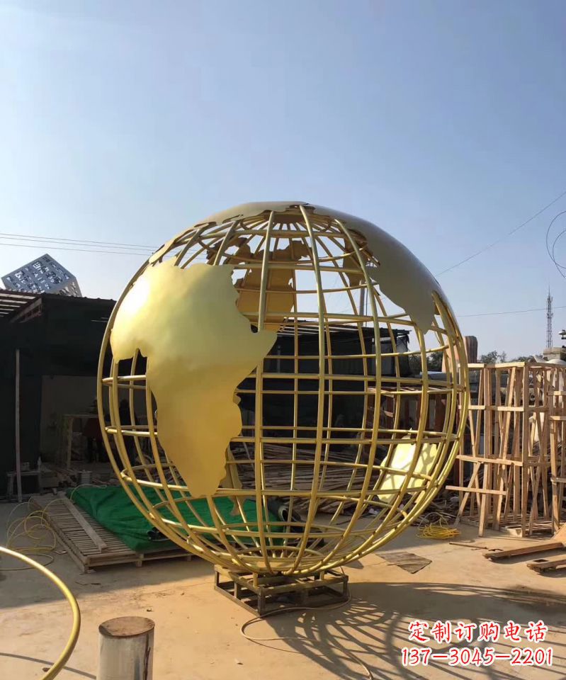 福建不锈钢金属地球仪雕塑一种视觉美学的精美艺术
