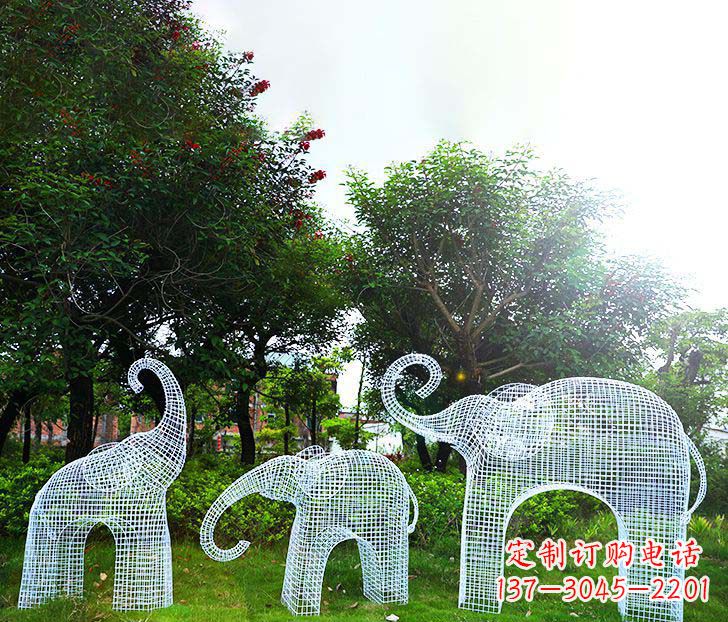 福建不锈钢镂空大象雕塑1
