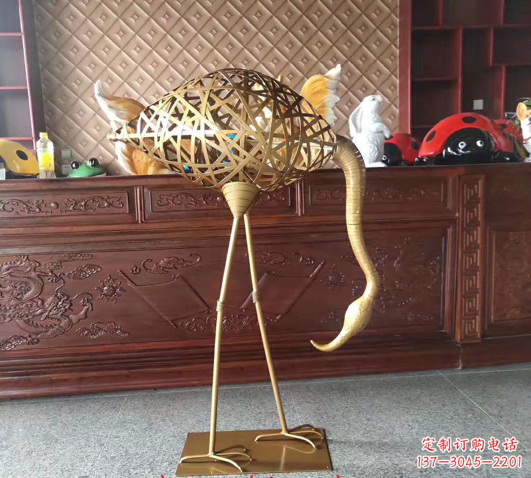 福建不锈钢丹顶鹤雕塑精美外形，传承中华文化
