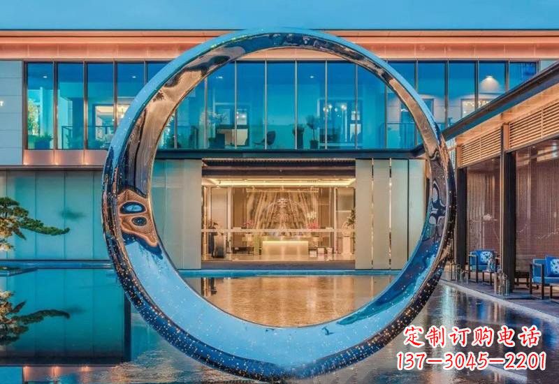 福建不锈钢镂空灯光圆环雕塑