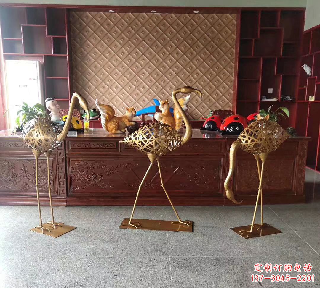 福建不锈钢火烈鸟雕塑——熠熠生辉