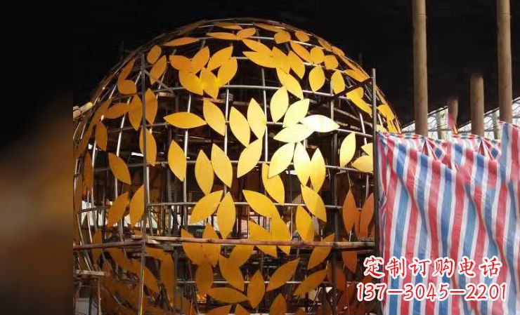 福建不锈钢镂空树叶球景观雕塑