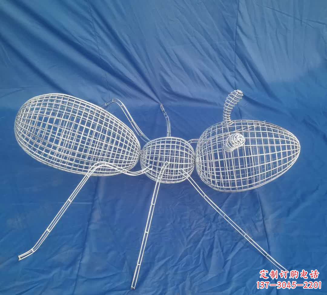 福建蚂蚁镂空雕塑精致的艺术精品