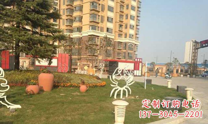 福建不锈钢螃蟹雕塑精致美观的艺术之作