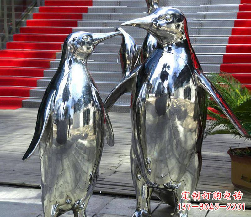福建不锈钢企鹅雕塑