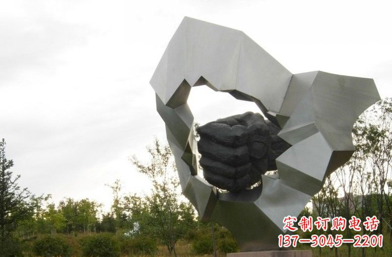 福建不锈钢拳头雕塑雕刻象征勇气和力量