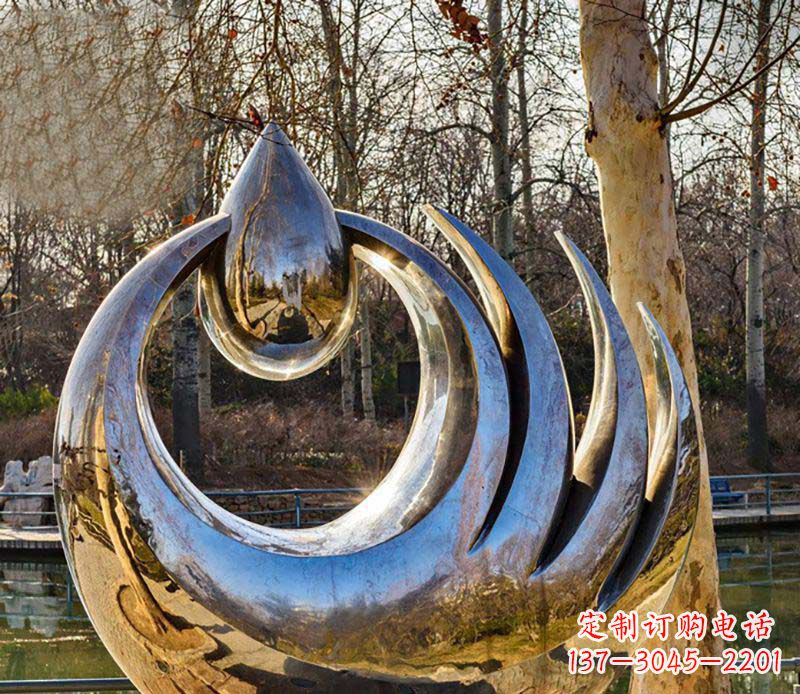 福建不锈钢水滴雕塑给园林带来流动的美