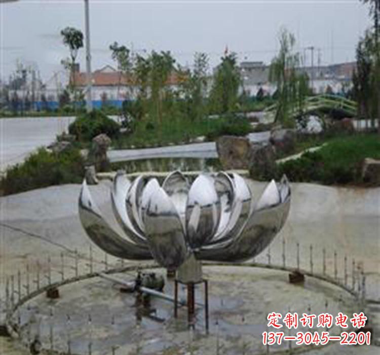 福建不锈钢荷花雕塑营造美丽水景