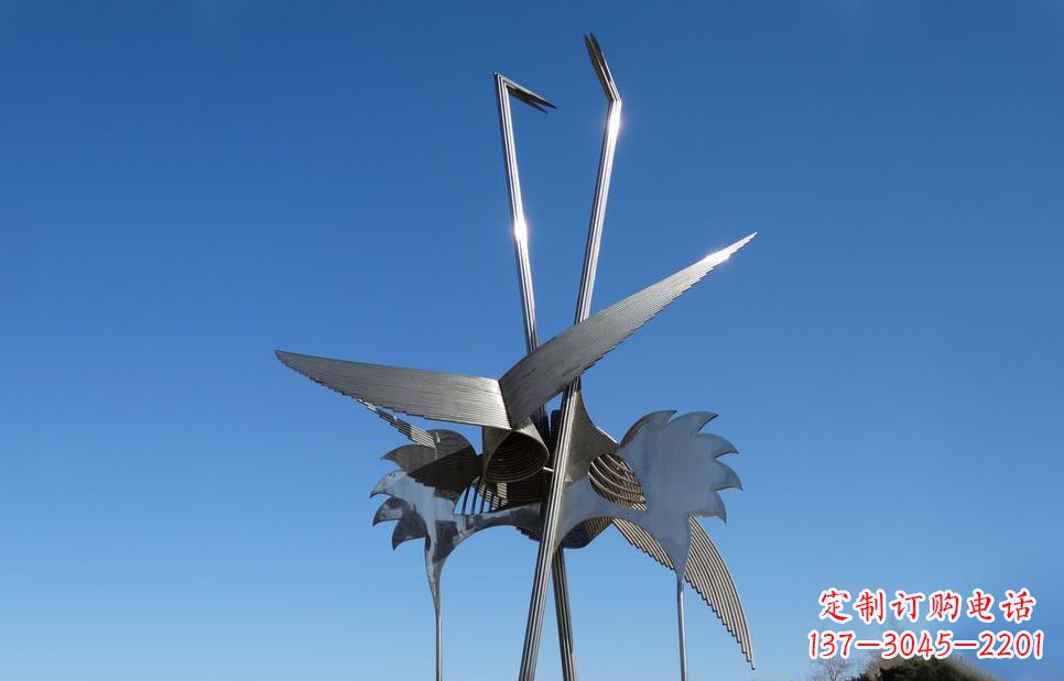 福建不锈钢鸵鸟雕塑精美外形、传神表现