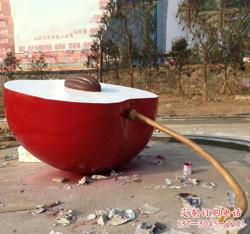 福建不锈钢苹果雕塑美丽与现代的融合