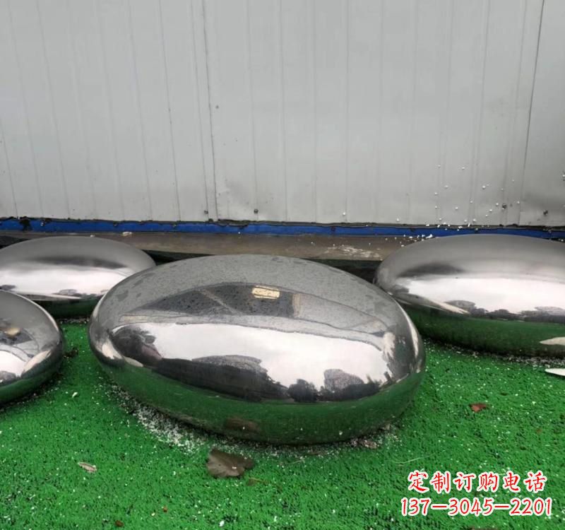 福建不锈钢现代艺术鹅卵石雕塑