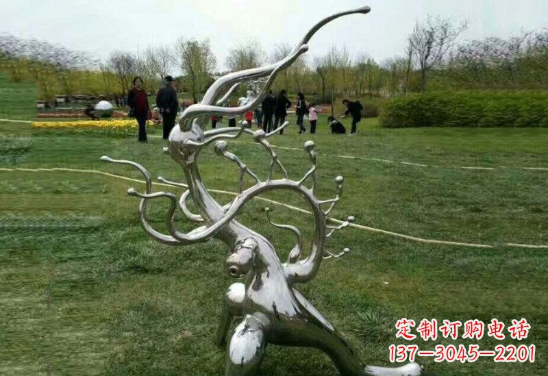 福建不锈钢树枝雕塑精美的艺术装饰