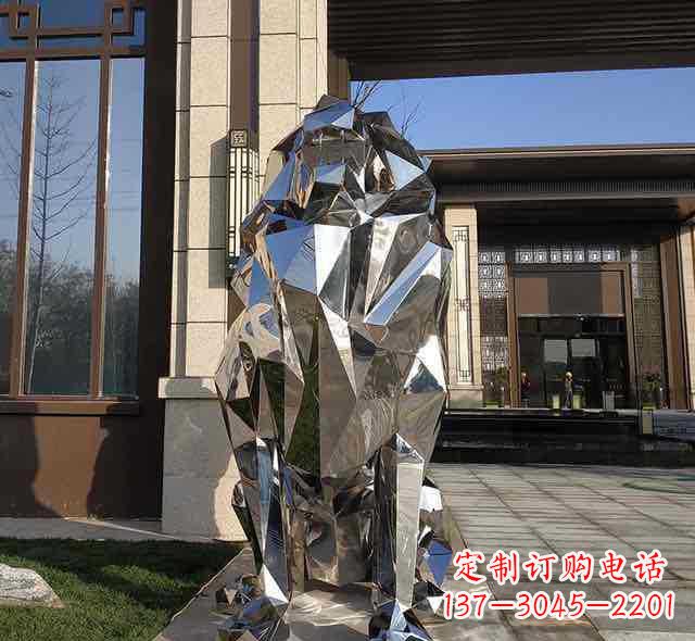 福建不锈钢狮子雕塑给园林带来神秘与力量