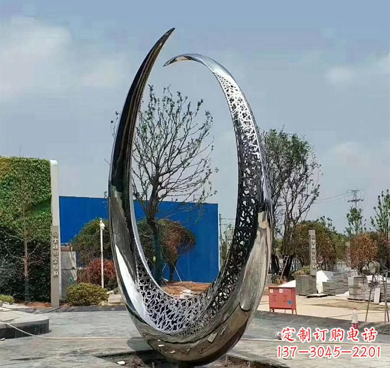 福建不锈钢圆环创意雕塑