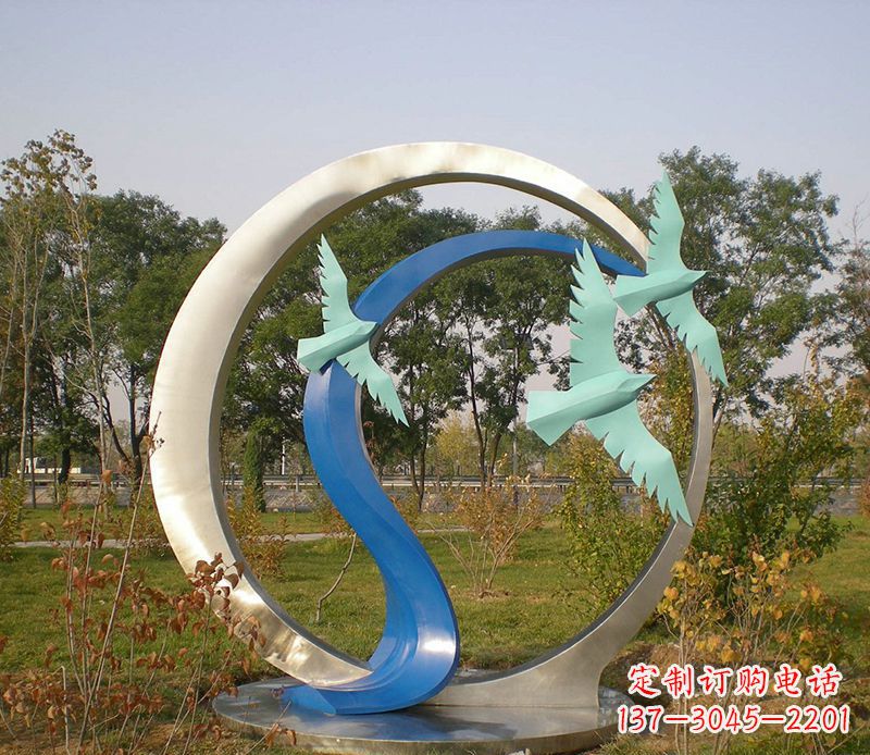 福建不锈钢圆环公园雕塑