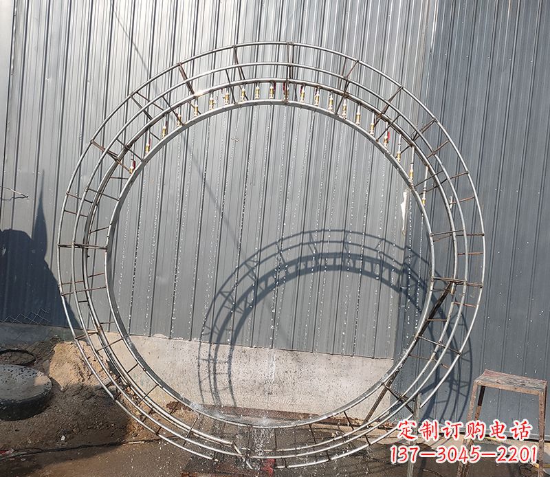 福建圆环的美——不锈钢景观雕塑