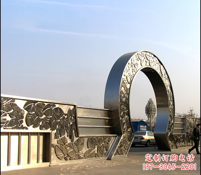 福建不锈钢圆形拱门企业雕塑