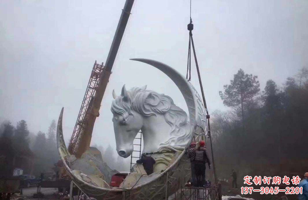 福建不锈钢月亮雕塑