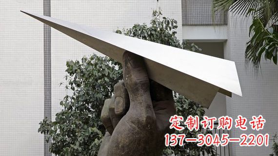 福建不锈钢纸飞机雕塑令人惊叹的艺术绝活