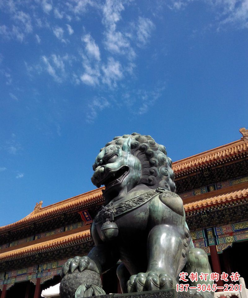 福建铜狮子雕塑——永恒的象征