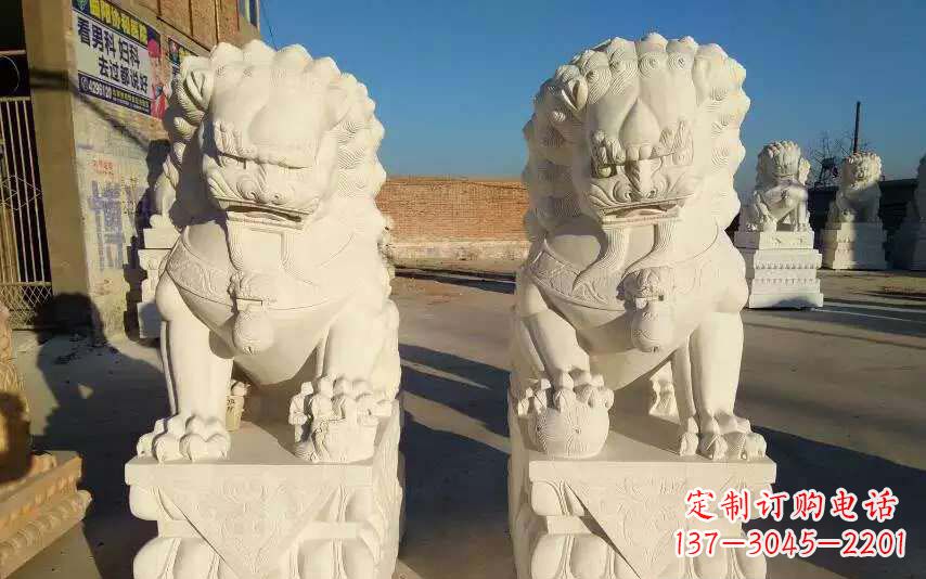 福建狮子雕塑象征力量与智慧