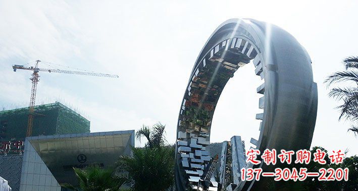 福建城市不锈钢抽象圆环雕塑