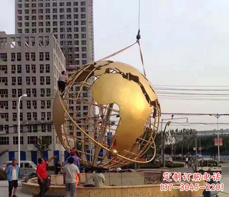福建城市之美不锈钢镂空地球仪雕塑