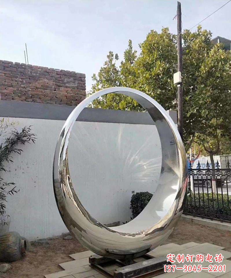 福建城市圆环不锈钢雕塑