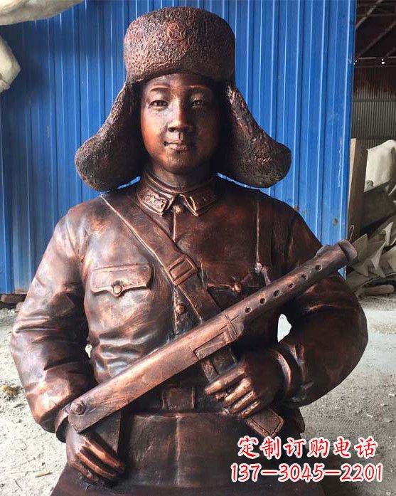 福建持枪的雷锋半身像