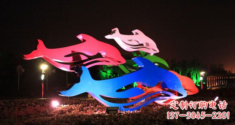 福建海豚雕塑传承海洋文化