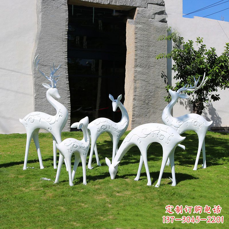 福建玻璃钢动物雕塑——给小区园林添彩