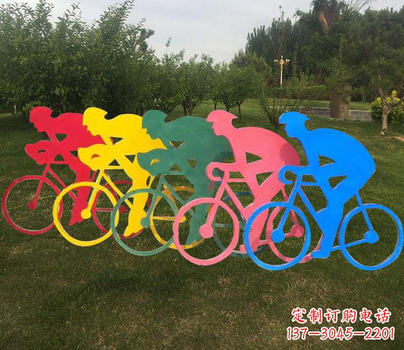 福建自行车雕塑——展现公园美丽
