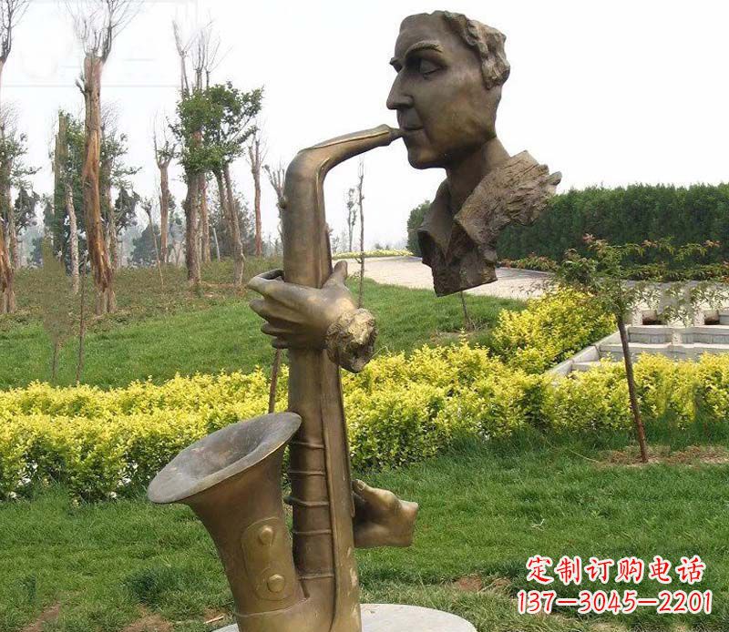 福建萨克斯雕塑艺术的精美表现