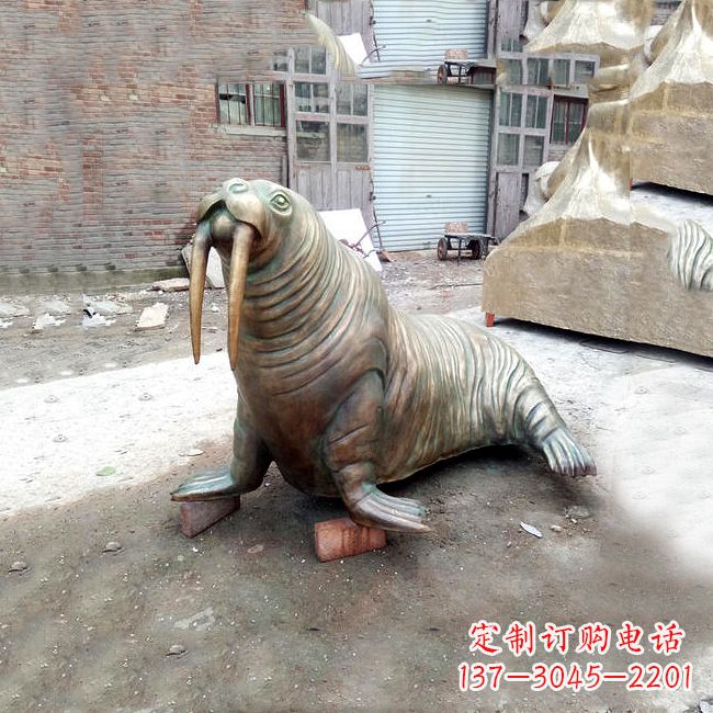 福建纯铜海豹雕塑