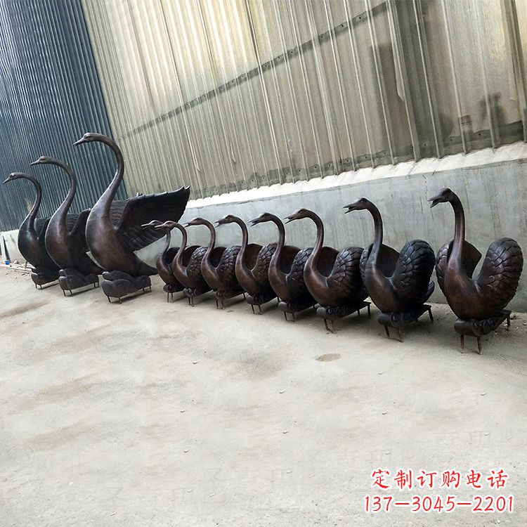 福建纯铜铸造喷水天鹅