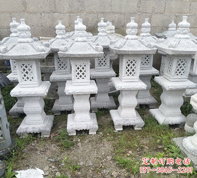 福建精美大理石石灯雕塑