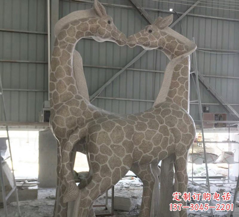 福建大理石艺术精美长颈鹿雕塑