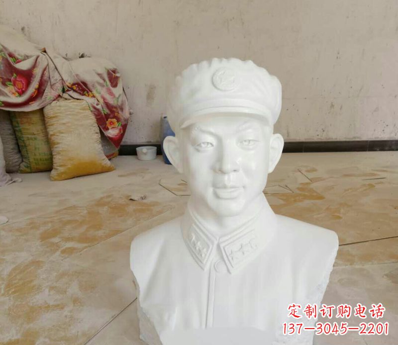 福建中领雕塑精美雷锋雕塑
