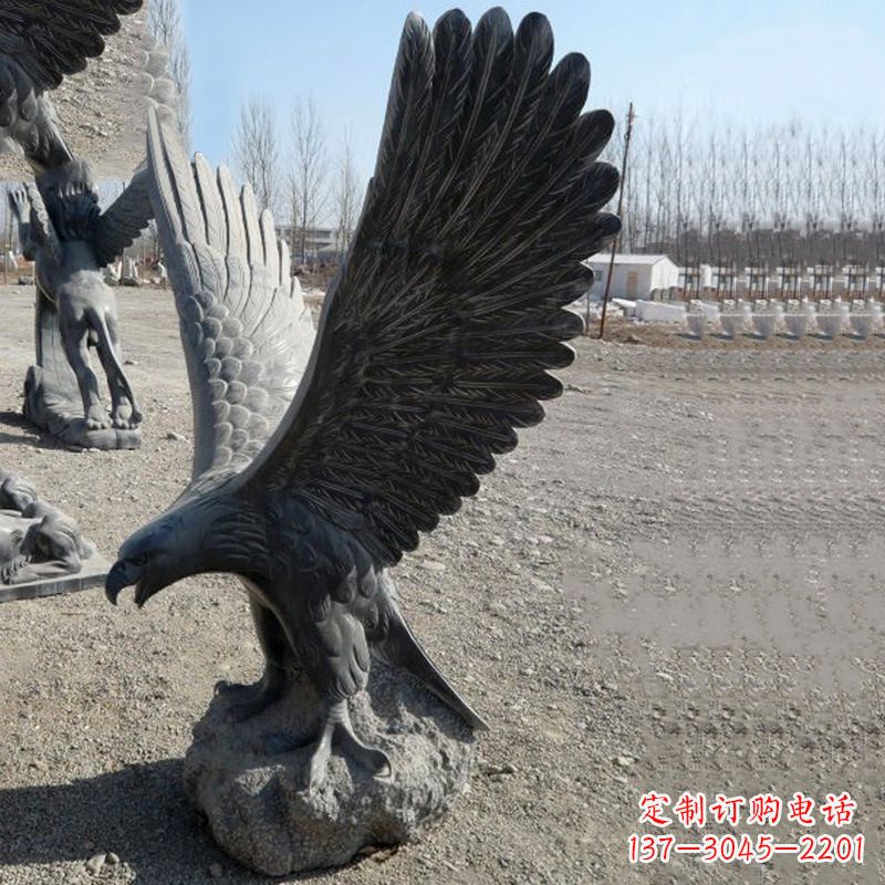 福建大鹏展翅高级老鹰雕塑