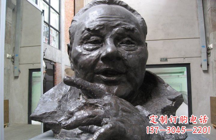 福建邓小平铜雕塑——传承中国传统文化