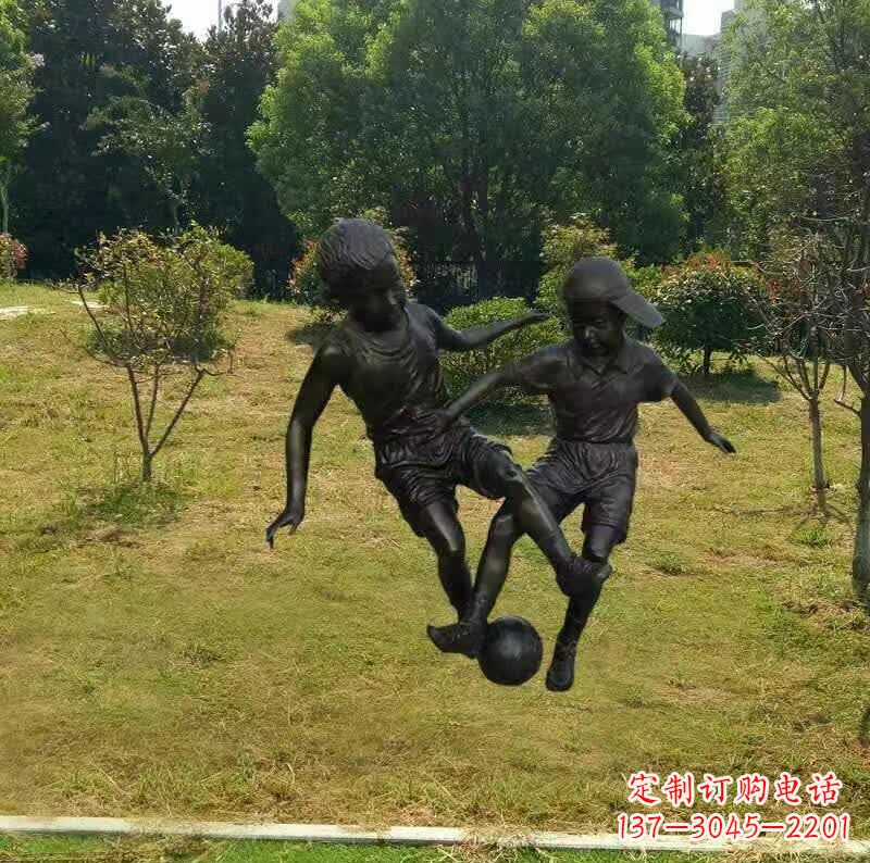 福建中领雕塑出品,精致足球雕塑,带您重温童年欢乐