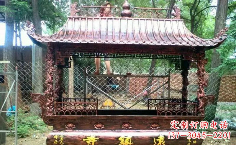 福建方形寺庙香炉铜雕塑